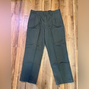 Dockers 38x30 slacks